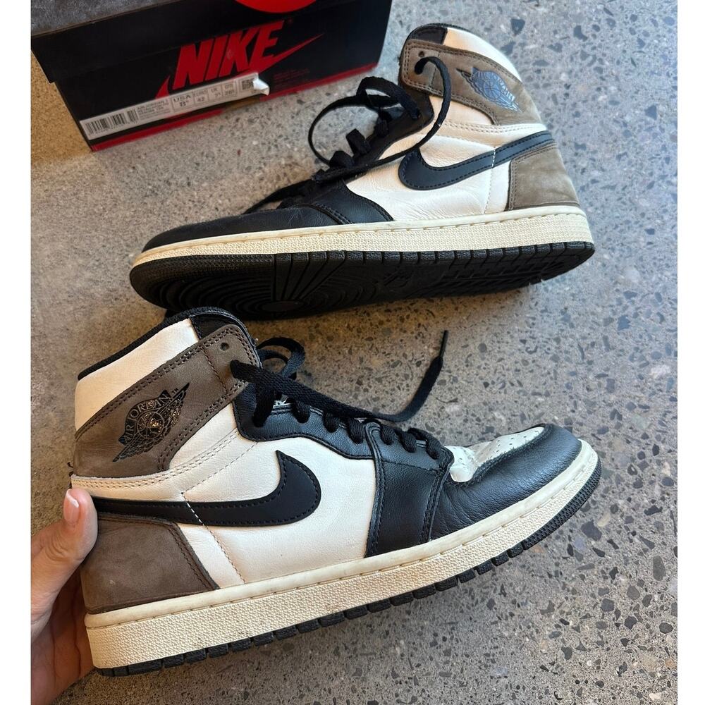 Nike M 8.5 / 10 W Air Jordan 1 Retro High Dark Mocha